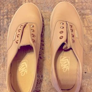 Women’s Studded Vans beige/off-white color. Super cute and comfy!